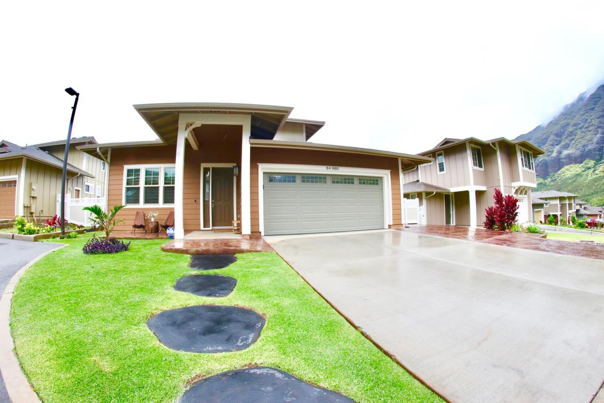 New 4 Bedroom Home With Ocean And Gorgeous Mountain Views In The Gated Community Of Mauna Olu Waianae Exterior photo